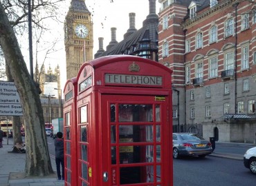 телефонная будка в Лондоне - фото - 3
